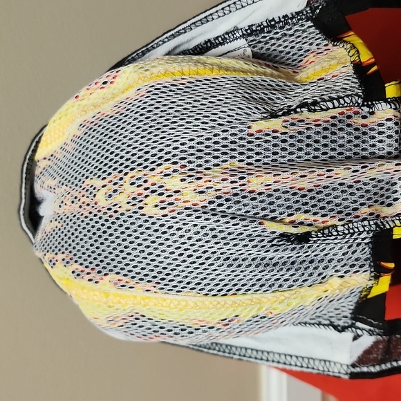 Flames and Raging Skulls Lined Headwrap - Picture 6 of 7